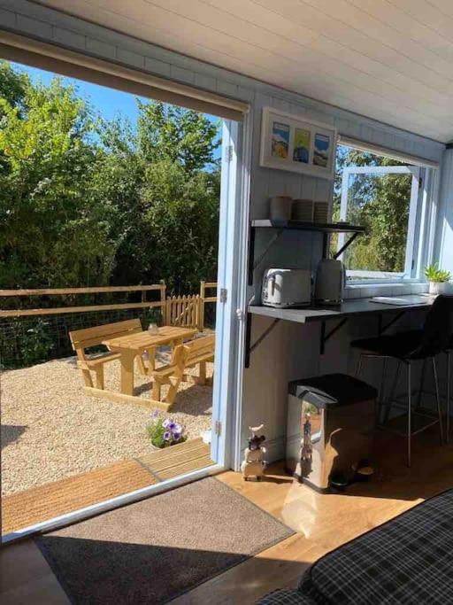 Drakes Mead Retreat - Shepherd's Hut